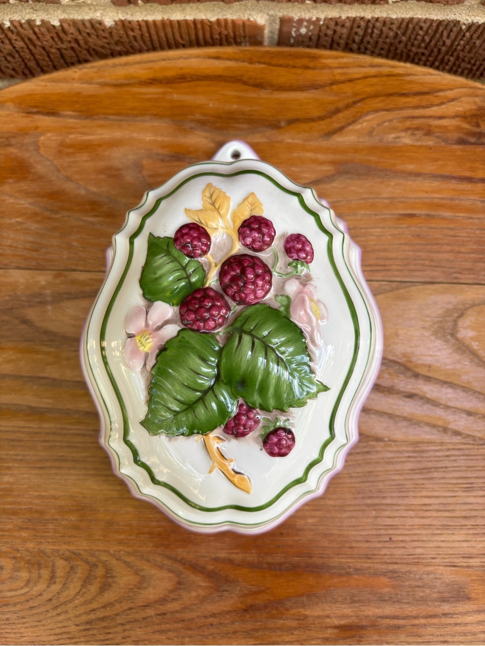 Le Cordon Bleu Franklin Mint Wall Decor Blackberry Mold 1986 Vintage Collectible